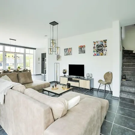 Beautiful House In Flemish Ardennes For Cyclists Vakantiehuis *
